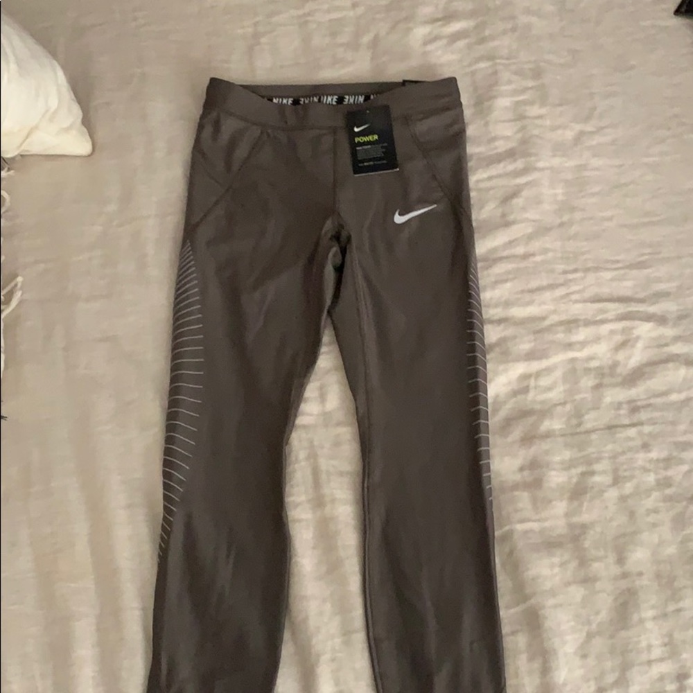 Nike leggings